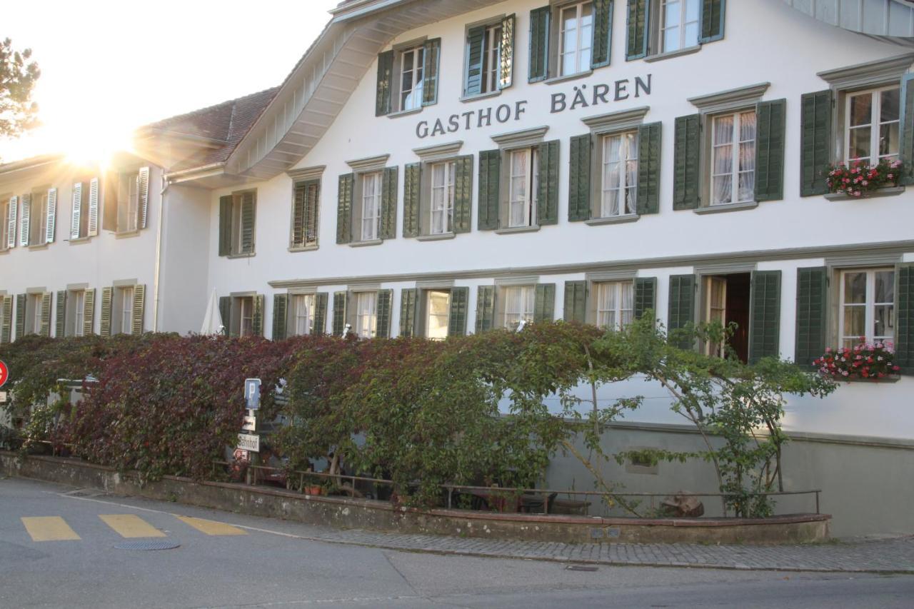 Gasthof Baeren Laupen Exterior foto